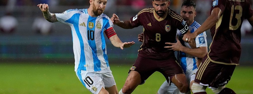 Kapit&auml;n Lionel Messi kehrte nach einer Verletzungspause in die Nationalmannschaft zur&uuml;ck. - &copy; Ariana Cubillos/AP/dpa