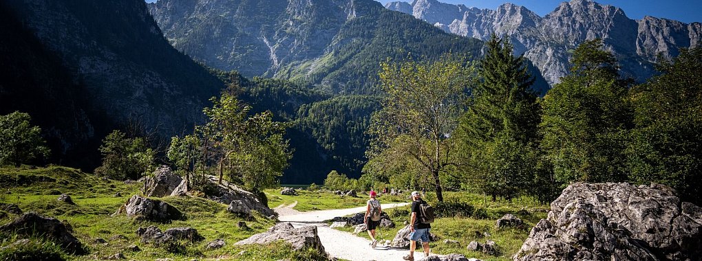 Wer im Gebirge wandert, sollte seine eigene Leistungsfähigkeit gut einschätzen können. - © Benjamin Nolte/dpa-tmn