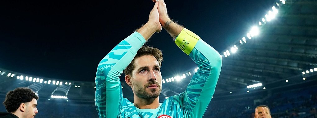 Eintracht Frankfurt muss wie gegen Ajax Amsterdam auch im Bundesligaduell mit dem VfL Bochum auf Torwart Kevin Trapp verzichten. - © Giuseppe Maffia/dpa