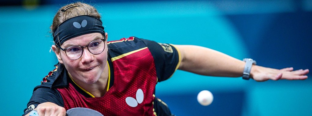 Tischtennisspielerin Juliane Wolf hat bei den Paralympics die Bronzemedaille gewonnen. - © Jens Büttner/dpa