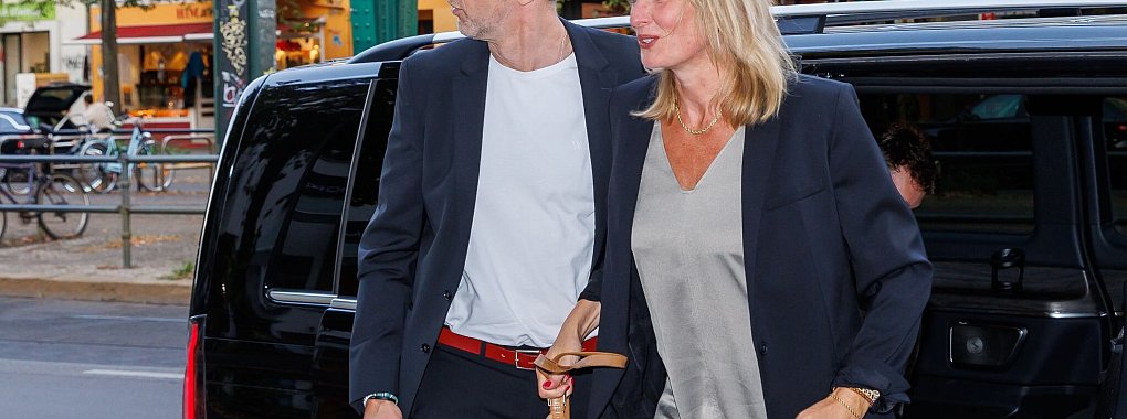 Beate Wagner berichtet über Unstimmigkeiten mit ihren Söhnen Moritz und Franz, wenn es um Familienurlaube ging. - © Andreas Gora/dpa