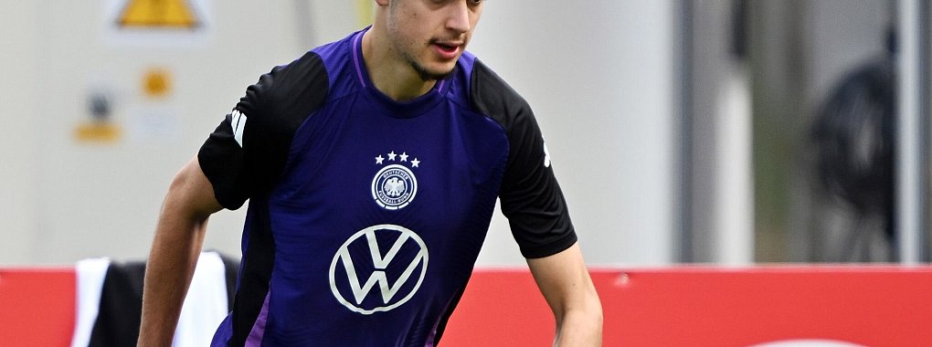 Wird die EM verpassen: Aleksandar Pavlovic. - &copy; Federico Gambarini/dpa