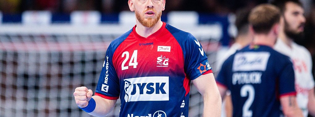 Jim Gottfridsson und die SG Flensburg-Handewitt führen die Tabelle der Handball-Bundesliga an. - © Noah Wedel/dpa