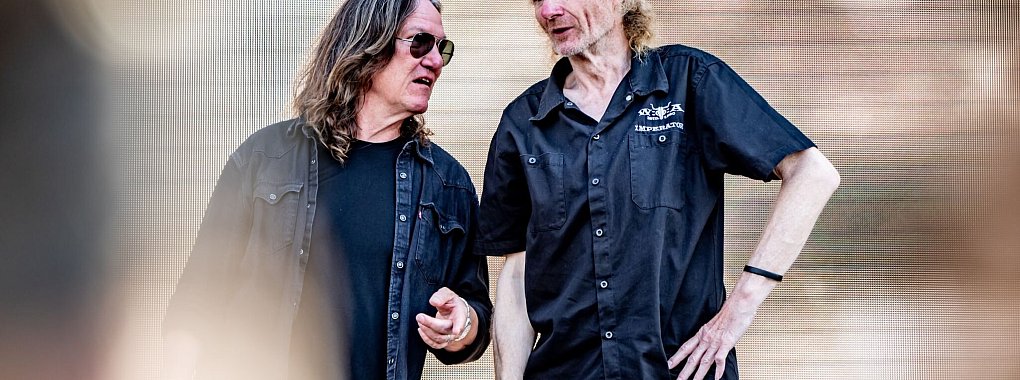 Thomas Jensen (links) und Holger H&uuml;bner haben das Festival 1990 gegr&uuml;ndet. (Archivbild) - &copy; Axel Heimken/dpa