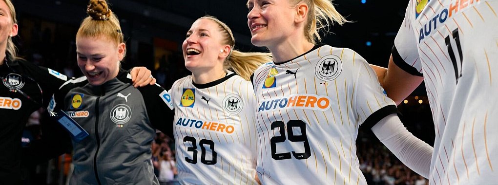 Für die deutschen Handballerinnen stehen in dieser Woche hochkarätige EM-Tests an. - © Marco Wolf/dpa