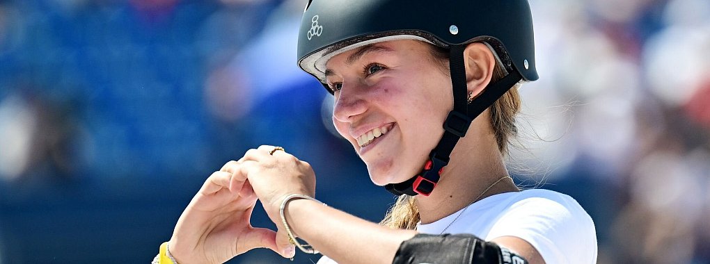 Lilly Stoephasius freute sich &uuml;ber Olympia mit Fans - &copy; Sina Schuldt/dpa