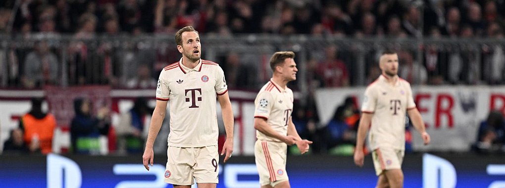 Dem FC Bayern droht das Aus im Champions-League-Viertelfinale. - © Sven Hoppe/dpa
