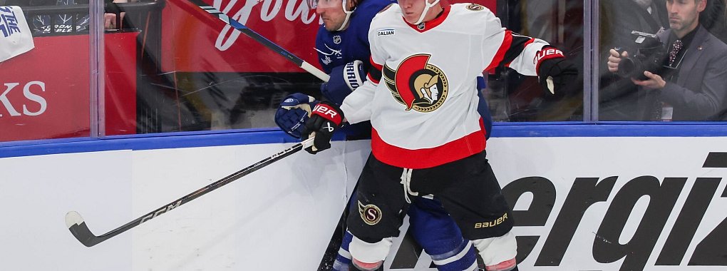 Tim Stützle wartet noch auf den ersten Playoff-Sieg seiner Karriere. - © Cole Burston/The Canadian Press via AP/dpa