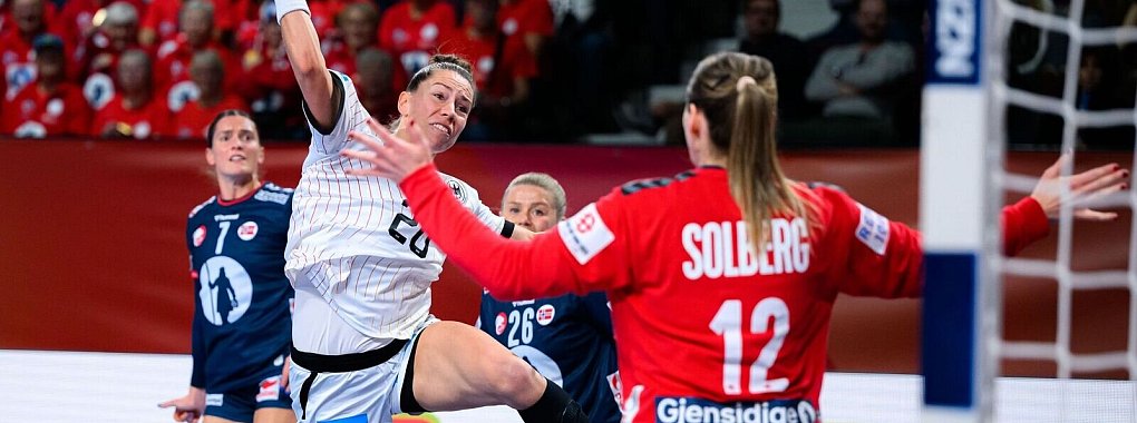 Die deutschen Handballerinnen hoffen gegen Slowenien auf einen erfolgreichen EM-Abschluss. - © Marco Wolf/wolf-sportfoto/dpa