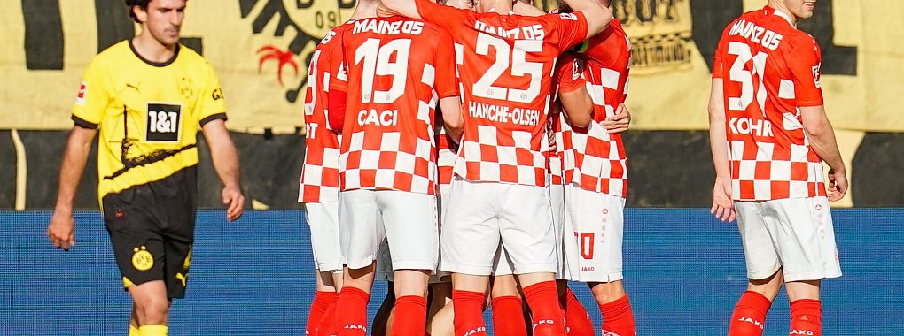 Mainz 05 feierte einen wichtigen Sieg im Abstiegskampf und besiegte schwache Dortmunder klar. - &copy; Uwe Anspach/dpa