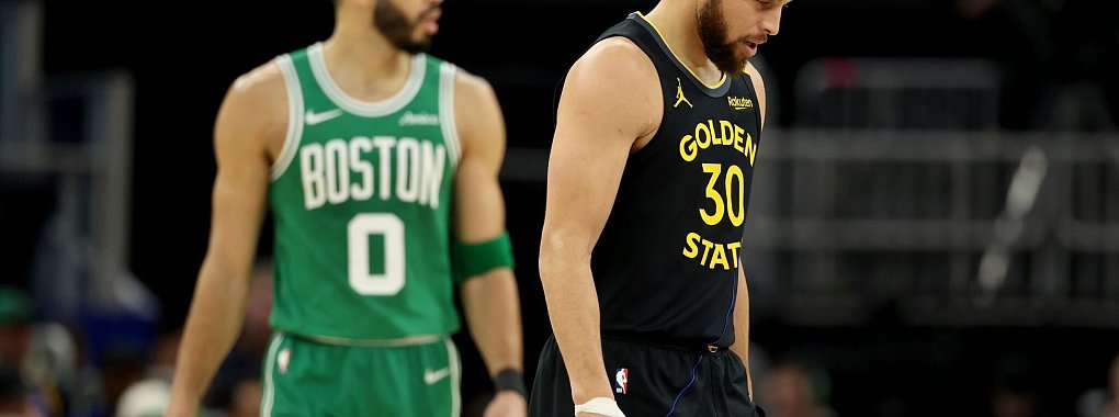 Für Stephen Curry und die Golden State Warriors lief gegen die Boston Celtics gar nichts. - © Jed Jacobsohn/AP/dpa
