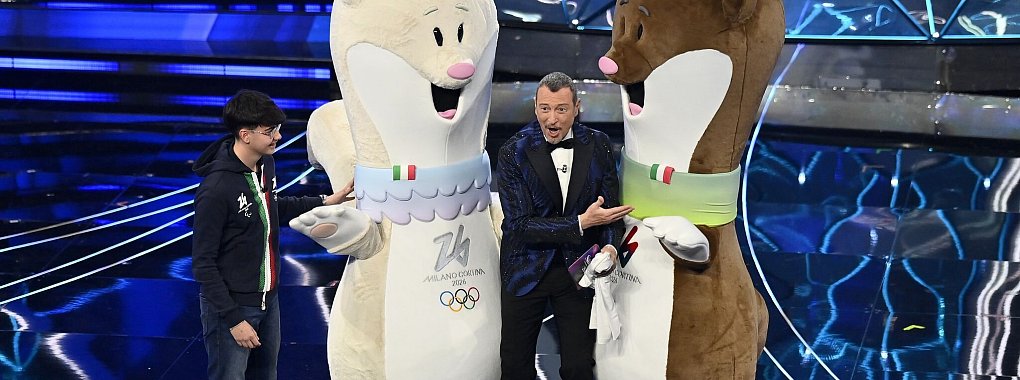 Zwei Hermeline sollen 2026 die Winterspiele in Italien repräsentieren. - © Marco Alpozzi/LaPresse via ZUMA Press/dpa
