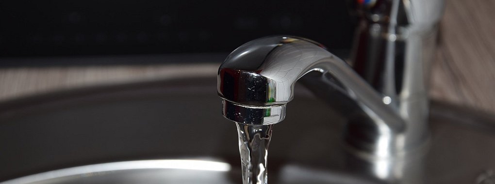 Was hier aus dem Hahn sprudelt, kostet nicht &uuml;berall in Lippe gleich viel. - &copy; Symbolbild: Pixabay