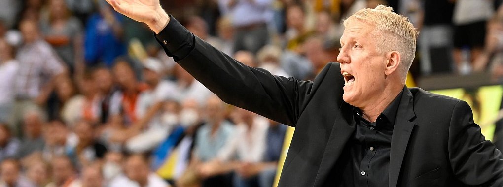 Ludwigsburgs Trainer John Patrick kehrt er nach zwei Jahren zur&uuml;ck. - &copy; Thomas Kienzle/dpa