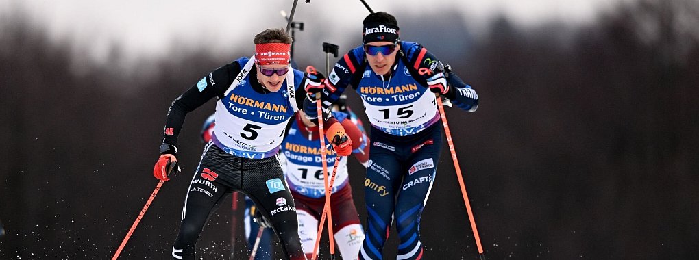 Für Biathlet Benedikt Doll (l) stehen die ersten Rennen nach der Bekanntgabe seines Karriereendes an. - © Hendrik Schmidt/dpa
