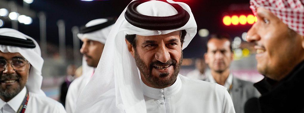 Fia-Präsident Mohammed Ben Sulayem muss im Fahrerlager von Bahrain mit einem unterkühlten Empfang rechnen. - © Darko Bandic/AP/dpa