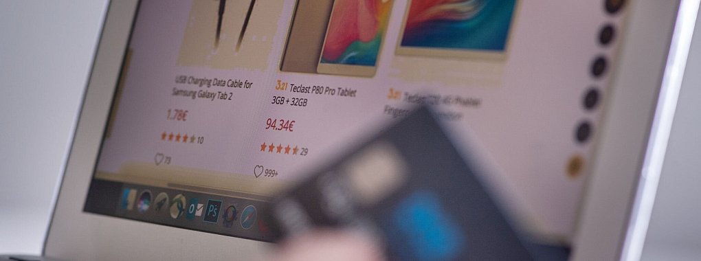 Online-Shops aus der EU sind dazu verpflichtet, Verbraucher beim Bestellvorgang über einige Dinge in Kenntnis zu setzen. Die Maßstäbe lassen sich aber auch auf andere Shops übertragen. - © Franziska Gabbert/dpa-tmn