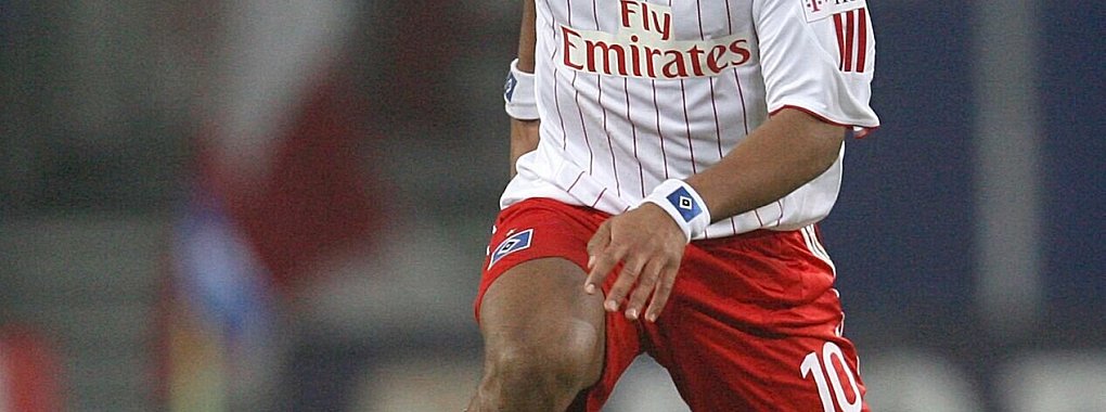 Als HSV-Profi lief es f&uuml;r Vincent Kompany bei einem Spiel in Wolfsburg gar nicht gut. - &copy; Sebastian Widmann/dpa