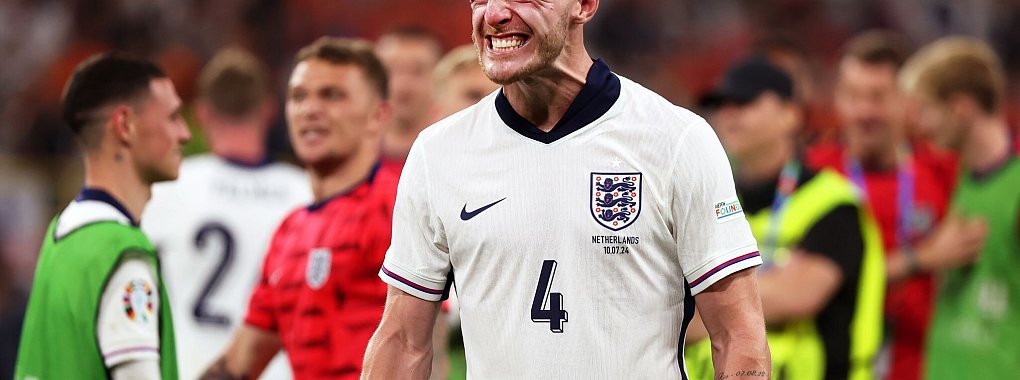 Declan Rice will bei einem EM-Triumph sein erstes Bier trinken - &copy; Friso Gentsch/dpa