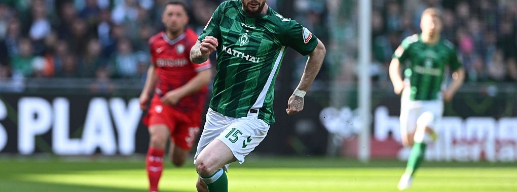 Wird Werder Bremen verlassen: Stürmer Oliver Burke. - © Carmen Jaspersen/dpa