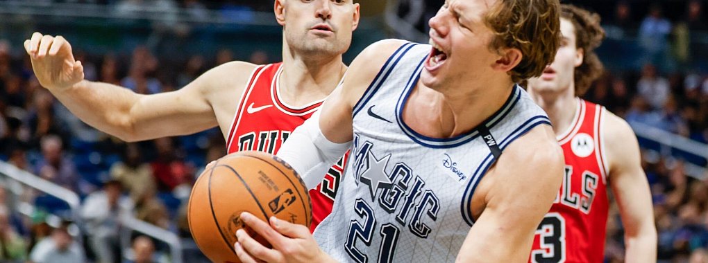 Moritz Wagner fährt mit Orlando gegen Chicago den nächsten Heimsieg ein. - © Kevin Kolczynski/AP/dpa