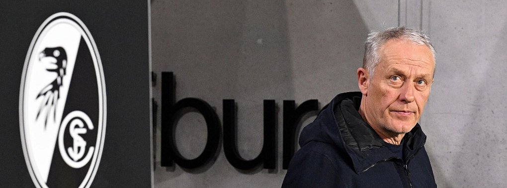 Was seine Zukunft über den Sommer hinaus betrifft, hält sich Christian Streich bedeckt. - © Harry Langer/dpa