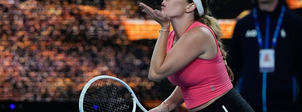 Provozierte das Publikum bei den Australian Open: Danielle Collins - © Manish Swarup/AP/dpa