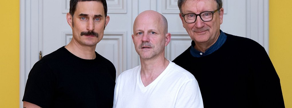 Im Film &laquo;Die Ermittlung&raquo; &uuml;ber die Auschwitz-Prozesse spielt Clemens Schick einen Staatsanwalt, der Lagermitarbeiter, Verwaltungsbeamte und andere anklagt. - &copy; Sven Hoppe/dpa