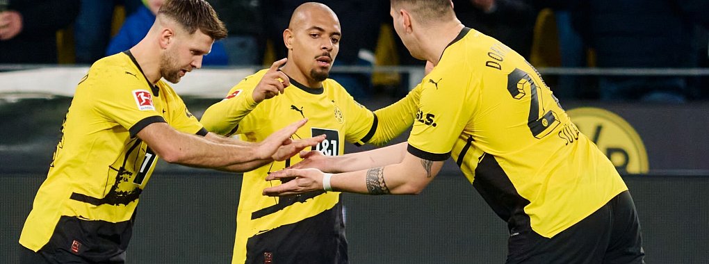 Donyell Malen (M) erzielte zwei Treffer f&uuml;r Borussia Dortmund. - &copy; Bernd Thissen/dpa