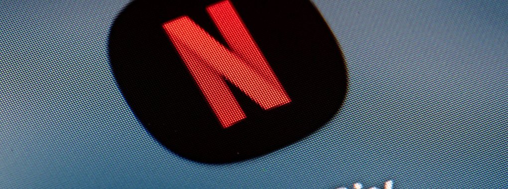 Netflix reduziert seine Veröffentlichungen stark: von 107 im Jahr 2022 auf 68 im Jahr 2023. - © Fabian Sommer/dpa