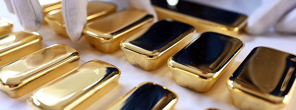 Wer ein Teil seines Vermögens in Gold investieren möchte, sollte Kleinsteinheiten möglichst vermeiden. Denn für diese werden in der Regel üppige Aufpreise fällig. - © Uli Deck/dpa