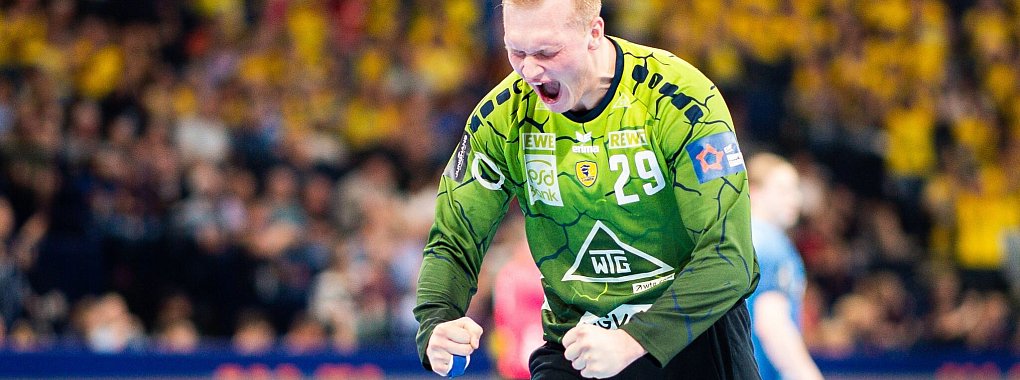 Rhein Neckar L&ouml;wens David Sp&auml;th jubelt beim Spiel gegen Bukarest. - &copy; Noah Wedel/dpa