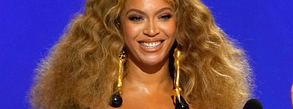 In dem neu angek&uuml;ndigten Film &laquo;Mufasa: Der K&ouml;nig der L&ouml;wen&raquo; spricht US-S&auml;ngerin Beyonc&eacute; die L&ouml;win Nala, ihre Tochter Blue Ivy Carter (12) leiht dem L&ouml;wenm&auml;dchen Kiara ihre Stimme. - &copy; Chris Pizzello/AP/dpa