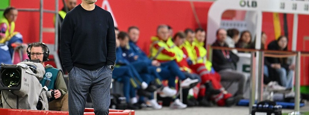 Christian Wück erlebte in Wolfsburg ein Wechselbad der Gefühle - © Swen Pförtner/dpa