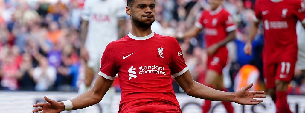 Cody Gakpo traf beim Heimsieg vom FC Liverpool per Kopf. - &copy; Peter Byrne/PA Wire/dpa