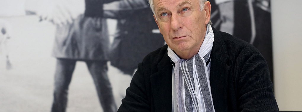 Borussia M&ouml;nchengladbachs Vizepr&auml;sident Rainer Bonhof bef&uuml;rwortet die Absage des Pokalspiels. - &copy; Roland Weihrauch/dpa