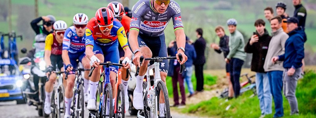 Mathieu van der Poel hat erneut den E3 Preis gewonnen. - © Dirk Waem/Belga/dpa