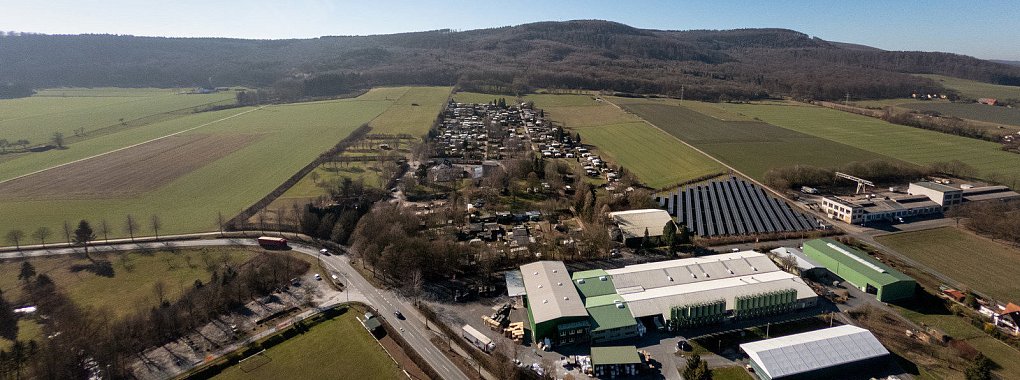 Idyllisch liegt der Campingplatz „Eichwald“ im Weserbergland. Doch der Schein trügt. Hier sind mindestens 31 Kinder über Jahre hinweg sexuell missbraucht und gefilmt worden. Im Juni könnte der Prozess beginnen. - © Torben Gocke