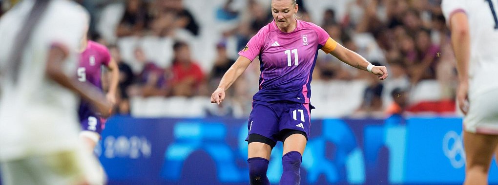 Am Mittwoch sind die deutschen Fußballerinnen um Alexandra Popp gefordert. - © Sydney Low/ZUMA Press Wire/dpa