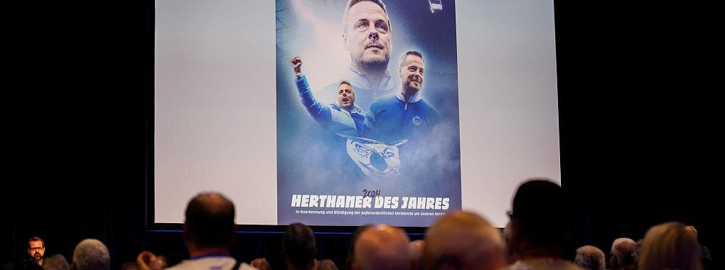 Er war einer von ihnen, einer aus den Reihen der Fans. - © Christoph Soeder/dpa