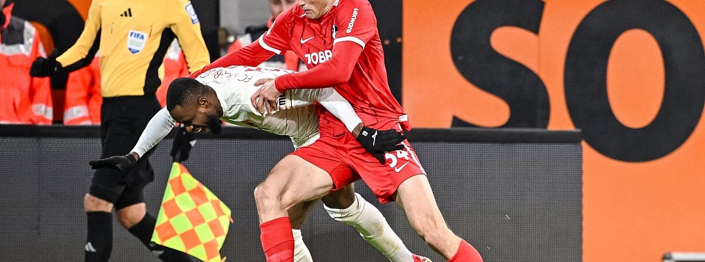 Es war ein ganz enges Duell in Augsburg. - © Harry Langer/dpa
