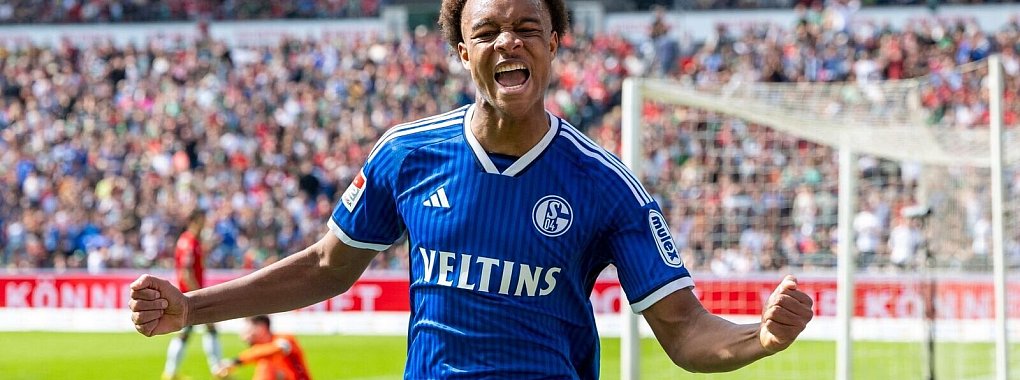 Schalkes Assan Ouedraogo hat das Interesse mehrerer Topclubs geweckt. - © David Inderlied/dpa