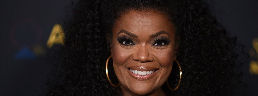 Yvette Nicole Brown hat geheiratet. (Archivbild) - © Richard Shotwell/Invision via AP/dpa