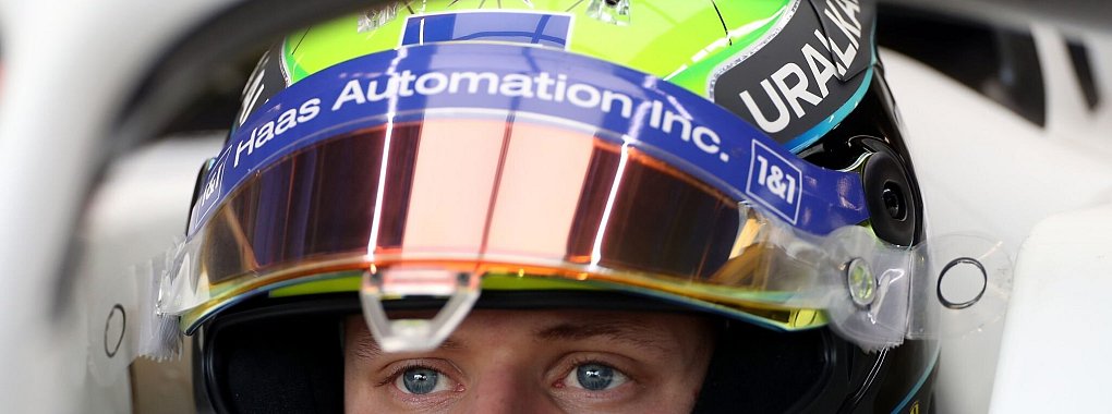 Nun in der Langstrecken-Weltmeisterschaft am Steuer: Mick Schumacher. - © Bradley Collyer/Press Association/dpa