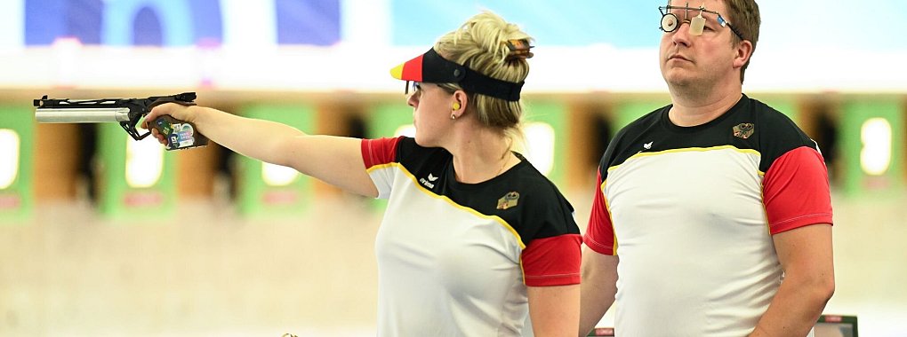 Das Duo verpasste mit Platz sechs das kleine Finale. - &copy; Sina Schuldt/dpa