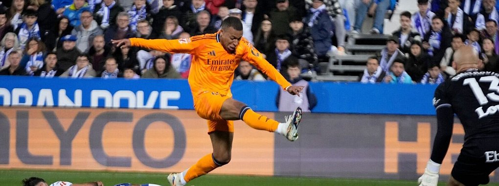 Kylian Mbappé sorgte kurz vor der Pause für die Real-Führung. - © Bernat Armangue/AP
