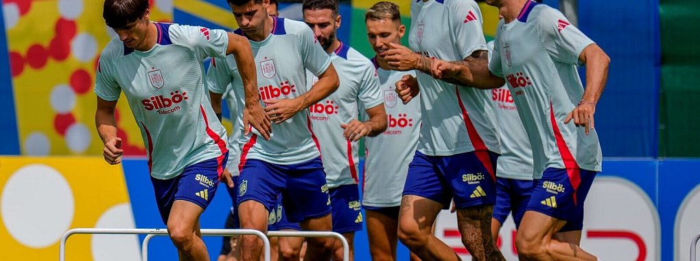 Spanien trifft im EM-Finale auf die Three Lions aus England. - &copy; Manu Fernandez/AP/dpa