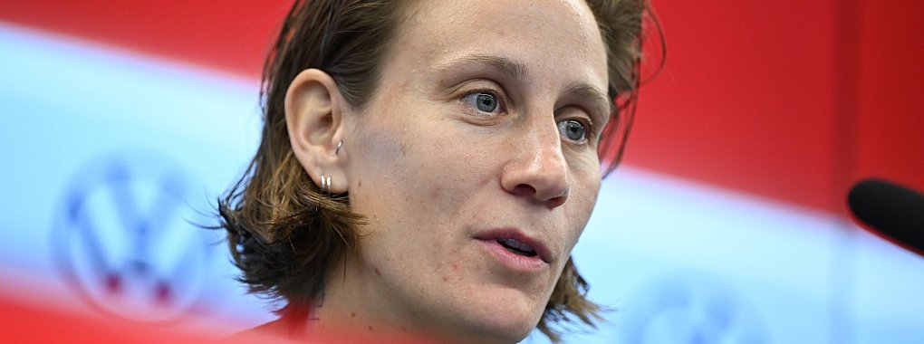Einzige deutsche Nationalspielerin in den USA: Torhüterin Ann-Katrin Berger - © Arne Dedert/dpa