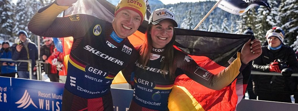 Jubel mit gebrochenem Fu&szlig;: Max Langenhan und Julia Taubitz. - &copy; DARRYL DYCK/The Canadian Press/AP/dpa