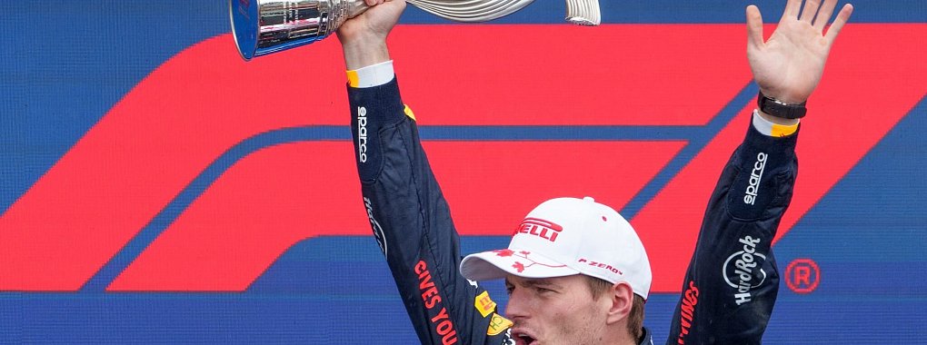 Red-Bull-Pilot Max Verstappen feiert seinen Sieg beim Grand Prix von Kanada. - © Paul Chiasson/The Canadian Press/AP/dpa